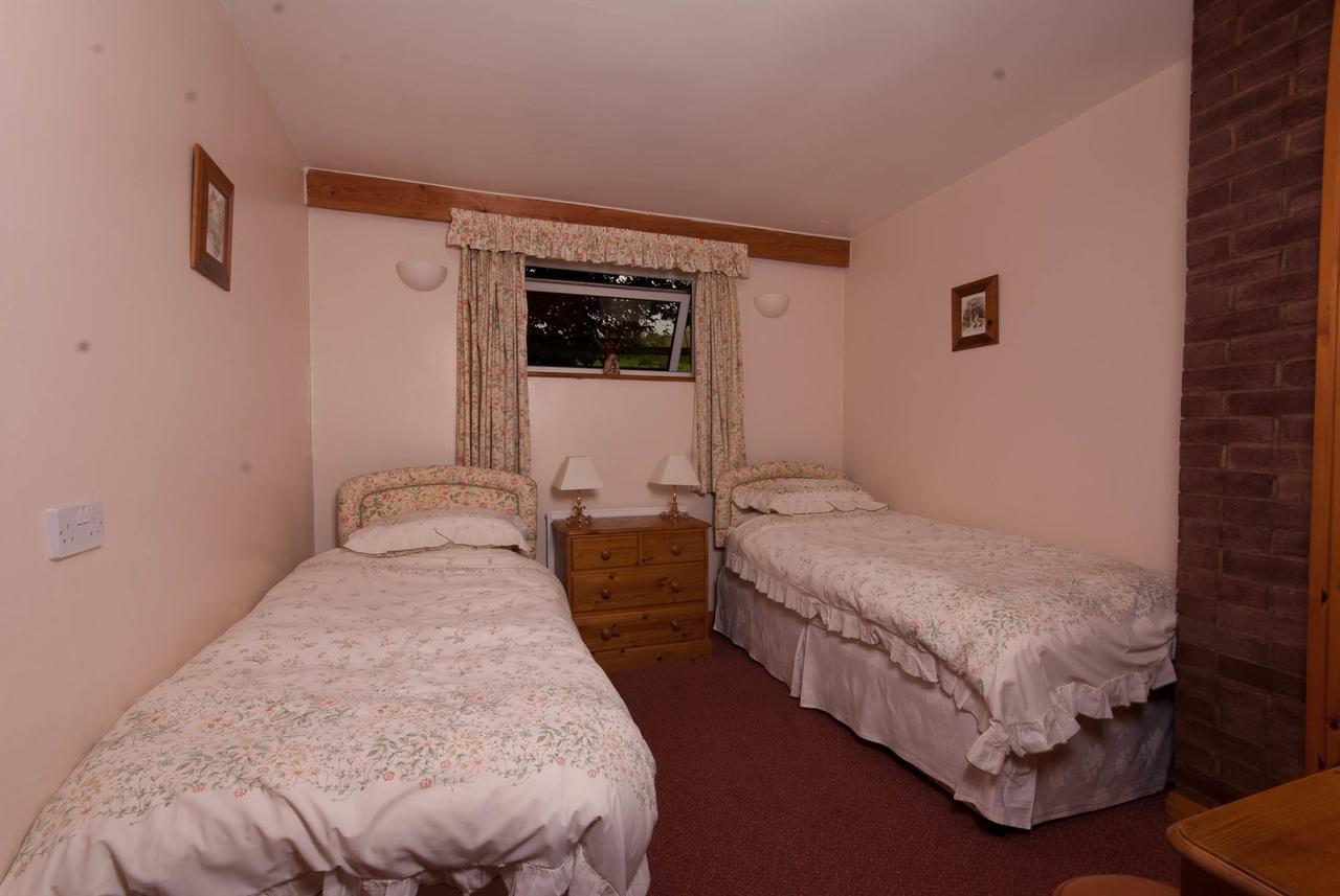 Greyfield Farm Cottages Farmborough Zewnętrze zdjęcie